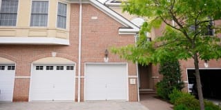 4 Cyprus Ln 4 Cyprus Ln Photo Gallery 1