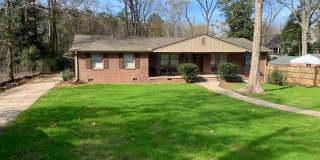 132 S. Brookwood Dr 132 S. Brookwood Dr Photo Gallery 1