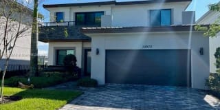 10970 Pacifica Way 10970 Pacifica Way Photo Gallery 1