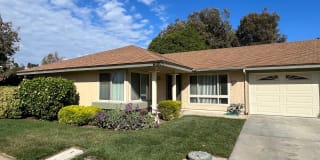 8101 Village 8 8101 Village 8 Photo Gallery 1