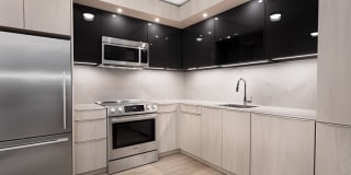 33 8th at Trinity Place 33 8th at Trinity Place Photo Gallery 1