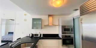 18201 Collins Ave 18201 Collins Ave Photo Gallery 1
