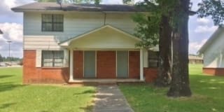 900 McCulloch Street 900 McCulloch Street Photo Gallery 1