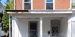 404 9th st. 404 9th st. Photo Gallery 1