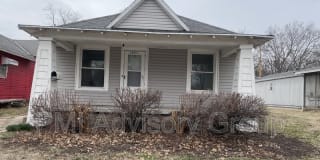 1041 SW Plass Ave 1041 SW Plass Ave Photo Gallery 1