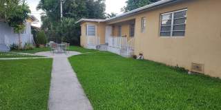 2165 Bay Dr 2165 Bay Dr Photo Gallery 1
