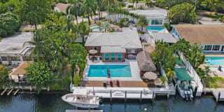 1995 N Hibiscus Dr 1995 N Hibiscus Dr Photo Gallery 1