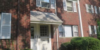 99 Manor Drive 99 Manor Drive Photo Gallery 1