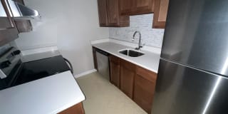3910 OLD WILLIAM PENN HIGHWAYAPT 131 3910 OLD WILLIAM PENN HIGHWAYAPT 131 Photo Gallery 1