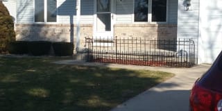 2262 Pine Tree Rd 2262 Pine Tree Rd Photo Gallery 1