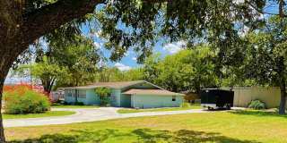 1543 Ranch Road 2900 1543 Ranch Road 2900 Photo Gallery 1
