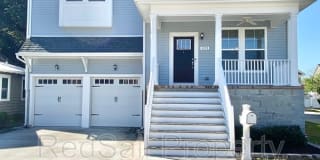 1115 W Ocean View Ave 1115 W Ocean View Ave Photo Gallery 1