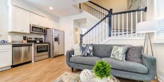 2100 Jewelbox Dr. 2100 Jewelbox Dr. Photo Gallery 1