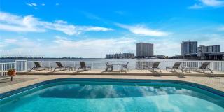 2016 Bay Dr 2016 Bay Dr Photo Gallery 1