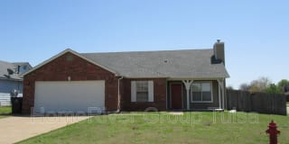 20200 E 42nd Pl S 20200 E 42nd Pl S Photo Gallery 1