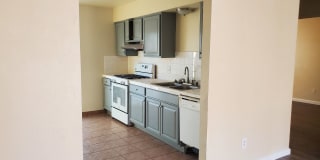 3009 W. Walnut Ave. 3009 W. Walnut Ave. Photo Gallery 1