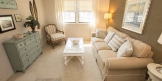 Holiday Gate Apartments Holiday Gate Apartments Photo Gallery 1