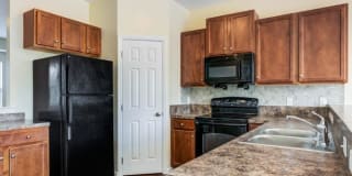 Emerald Pointe Emerald Pointe Photo Gallery 1