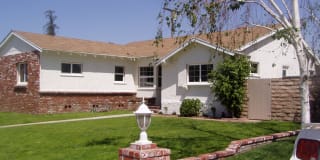 11032 Swinton Ave 11032 Swinton Ave Photo Gallery 1