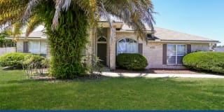 476 Hillside Drive 476 Hillside Drive Photo Gallery 1