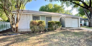 301 Craigmont Drive 301 Craigmont Drive Photo Gallery 1