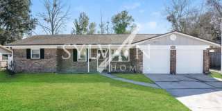 1060 Grove Park Drive South 1060 Grove Park Drive South Photo Gallery 1