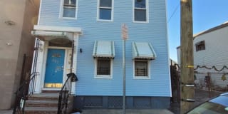 429 S 6th St 2 429 S 6th St 2 Photo Gallery 1