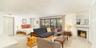 935 E Hopkins Avenue 935 E Hopkins Avenue Photo Gallery 1