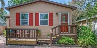 4448 58Th Avenue N 4448 58Th Avenue N Photo Gallery 1