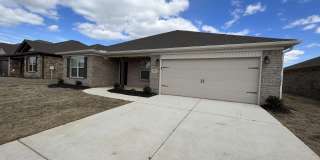 107 OCEAN SPRINGS AVENUE 107 OCEAN SPRINGS AVENUE Photo Gallery 1