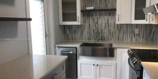 813 Hummingbird Way 813 Hummingbird Way Photo Gallery 1