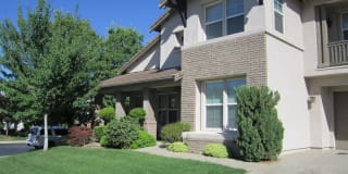 1920 GREY OWL CIRCLE 1920 GREY OWL CIRCLE Photo Gallery 1