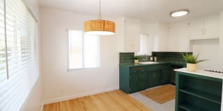 113 N. Parish Pl 113 N. Parish Pl Photo Gallery 1