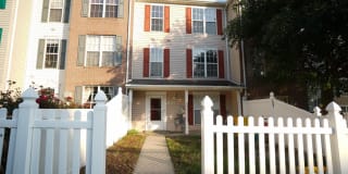 1804 WATCH HOUSE CIRCLE S 1804 WATCH HOUSE CIRCLE S Photo Gallery 1