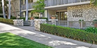 1134 Alta Loma Rd 107 1134 Alta Loma Rd 107 Photo Gallery 1