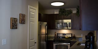 8246-8290 Promenade Circle 8246-8290 Promenade Circle Photo Gallery 1