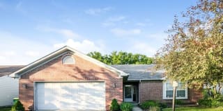 557 East Pine Ridge Drive 557 East Pine Ridge Drive Photo Gallery 1