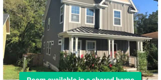 1308 S Roxboro St 1308 S Roxboro St Photo Gallery 1