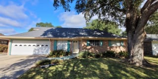 305 Elmwood 305 Elmwood Photo Gallery 1