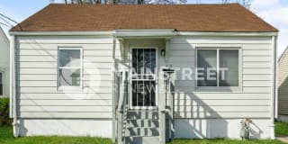 4413 Hale Avenue 4413 Hale Avenue Photo Gallery 1