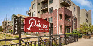 3401 Arapahoe Avenue #301 3401 Arapahoe Avenue #301 Photo Gallery 1