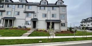 17017 Southwest Friendly Lane 17017 Southwest Friendly Lane Photo Gallery 1