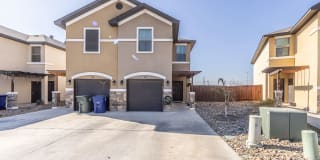 108 Niagara Dr. 108 Niagara Dr. Photo Gallery 1