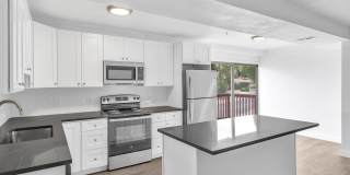 Castle Court Apartments Castle Court Apartments Photo Gallery 1