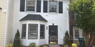 1330 Poplar Pointe SE 1330 Poplar Pointe SE Photo Gallery 1
