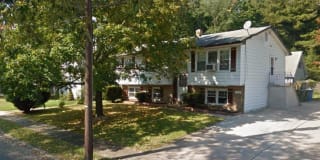 305 YALE RD N 305 YALE RD N Photo Gallery 1