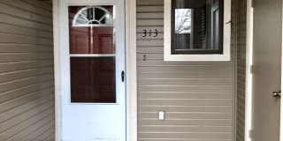 1231 W Swallow Rd Apt 313 1231 W Swallow Rd Apt 313 Photo Gallery 1