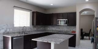 2345 W Andrea Dr 2345 W Andrea Dr Photo Gallery 1