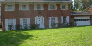 7113 Warbler Lane 7113 Warbler Lane Photo Gallery 1