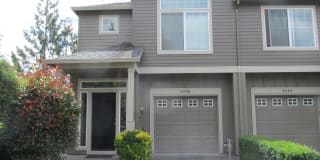 2250 NW 168th Place 2250 NW 168th Place Photo Gallery 1